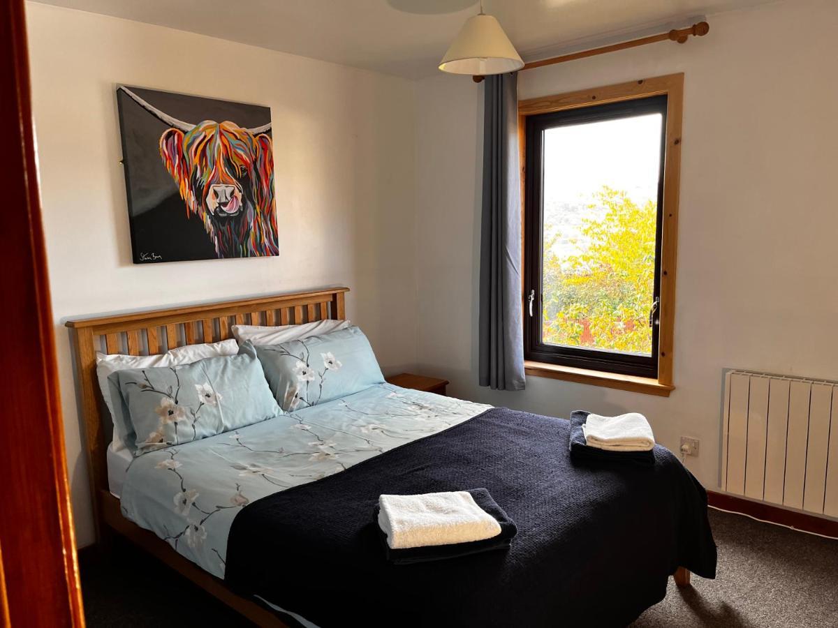 Snowgoose Apartments & Bunkhouse Φορτ Γουίλιαμ Εξωτερικό φωτογραφία